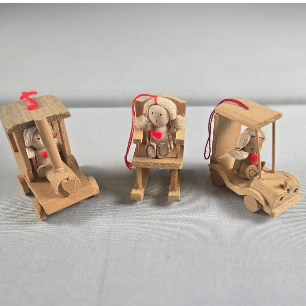 Vintage Yuletots Wooden Christmas Ornaments Set Handcrafted Wood Figurines w Box - Picture 3 of 7